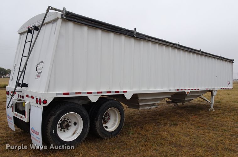 image for item GC9079 2010 CTS GHT-40 double hopper grain trailer