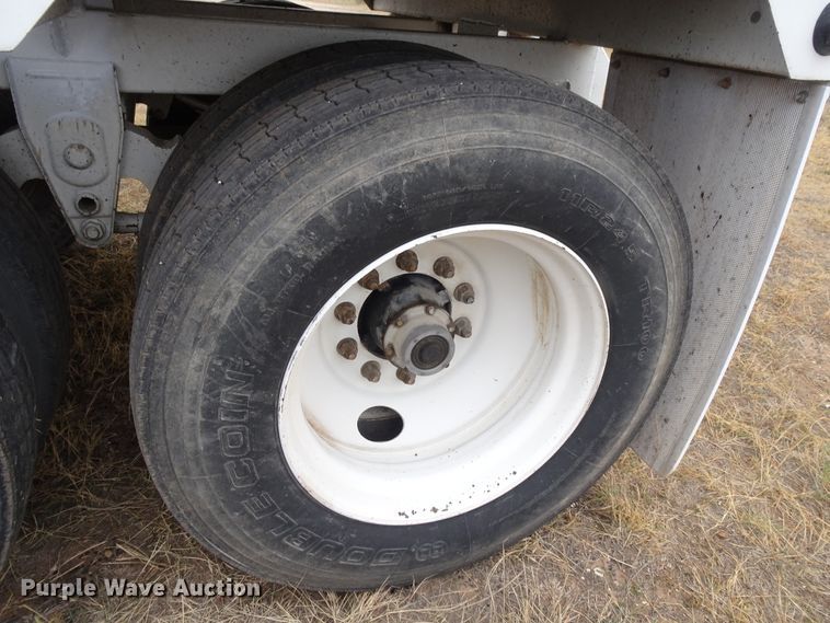 image for item GC9079 2010 CTS GHT-40 double hopper grain trailer