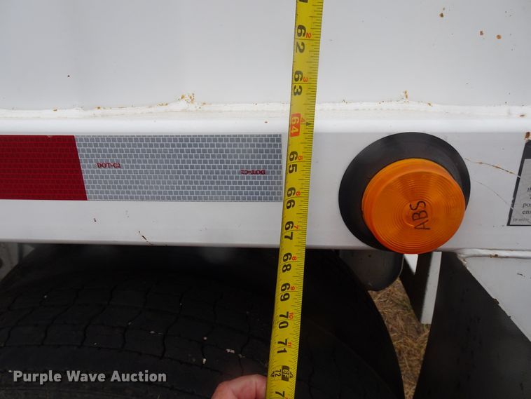 image for item GC9079 2010 CTS GHT-40 double hopper grain trailer