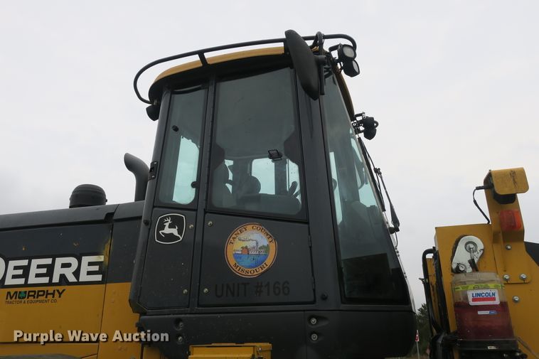 image for item DB10103 2016 John Deere 644K wheel loader