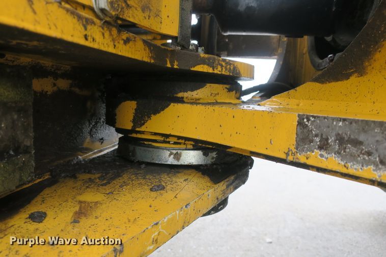 image for item DB10103 2016 John Deere 644K wheel loader