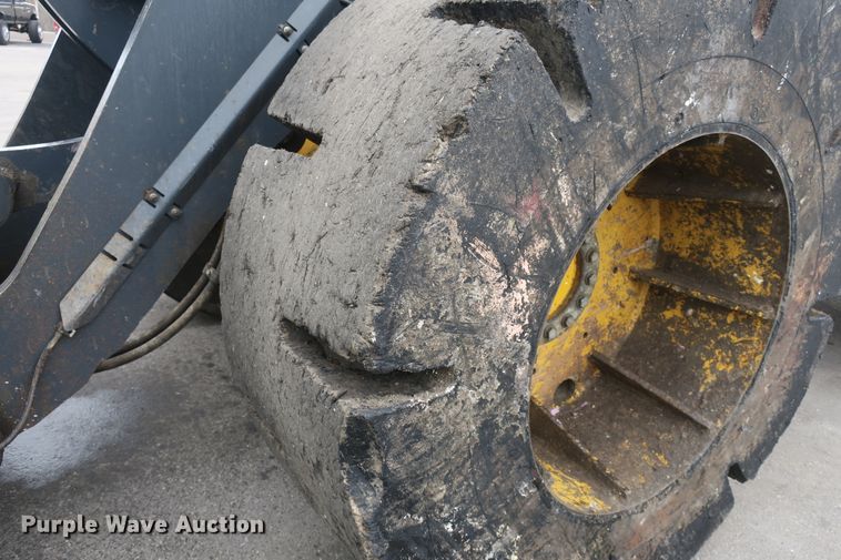 image for item DB10103 2016 John Deere 644K wheel loader