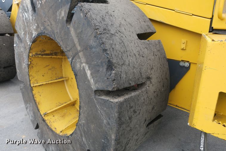 image for item DB10103 2016 John Deere 644K wheel loader
