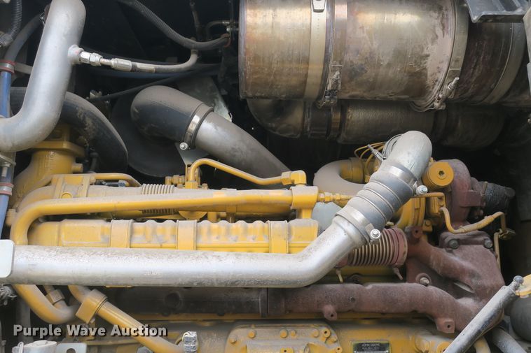 image for item DB10103 2016 John Deere 644K wheel loader