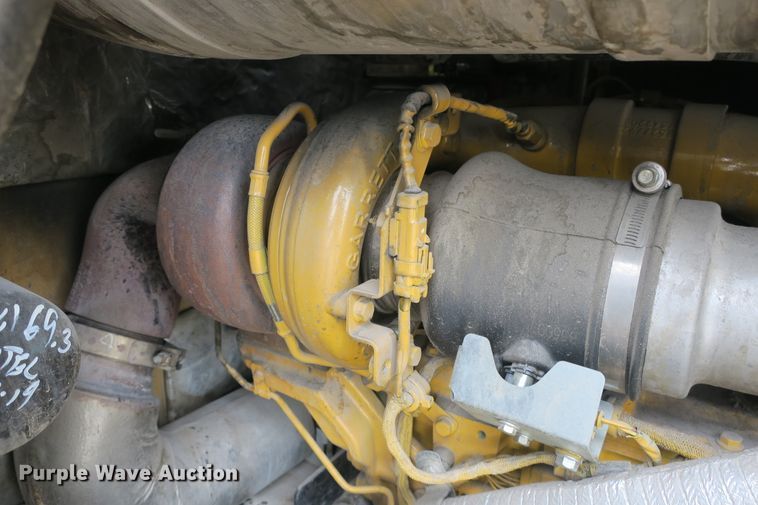 image for item DB10103 2016 John Deere 644K wheel loader