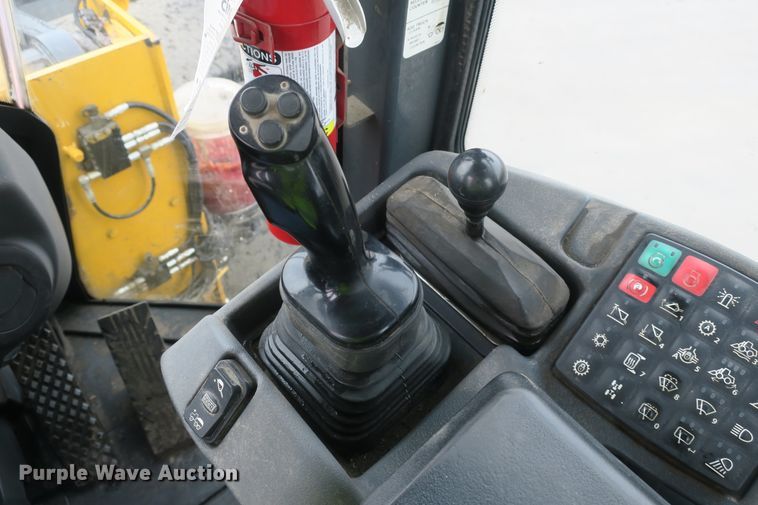 image for item DB10103 2016 John Deere 644K wheel loader