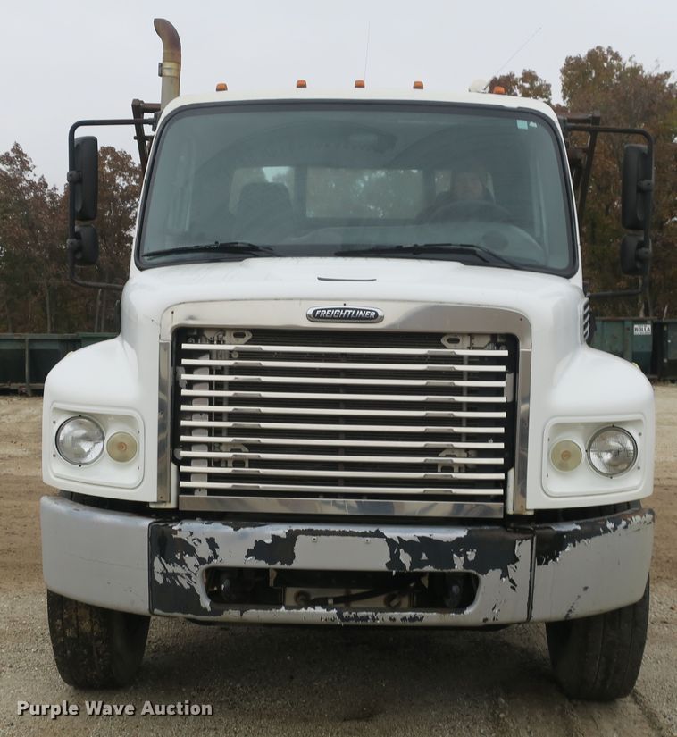 image for item DB10150 2005 Freightliner Business Class M2 roll-off container truck