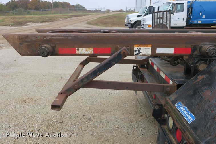 image for item DB10150 2005 Freightliner Business Class M2 roll-off container truck