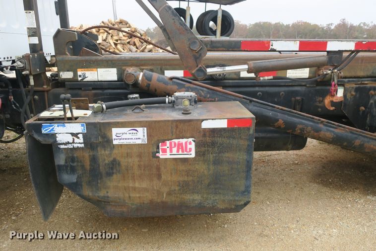 image for item DB10150 2005 Freightliner Business Class M2 roll-off container truck