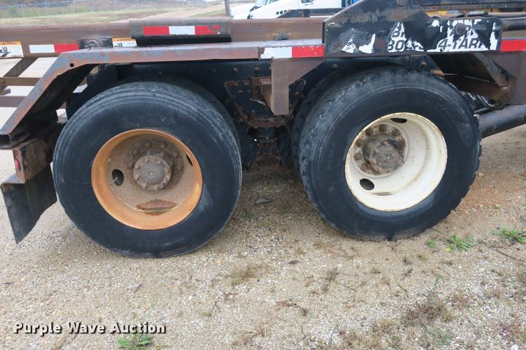 image for item DB10150 2005 Freightliner Business Class M2 roll-off container truck