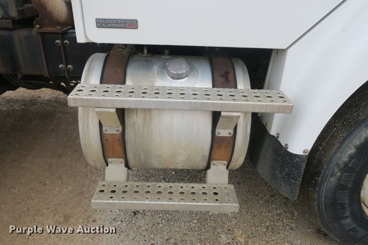 image for item DB10150 2005 Freightliner Business Class M2 roll-off container truck