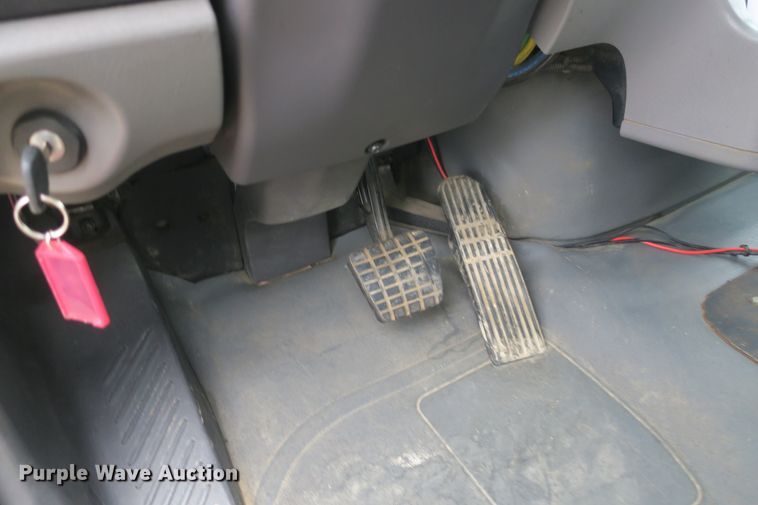 image for item DB10150 2005 Freightliner Business Class M2 roll-off container truck