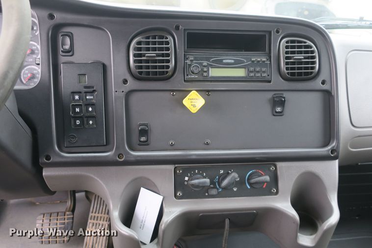 image for item DB10150 2005 Freightliner Business Class M2 roll-off container truck