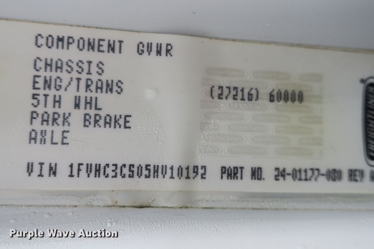 image for item DB10150 2005 Freightliner Business Class M2 roll-off container truck