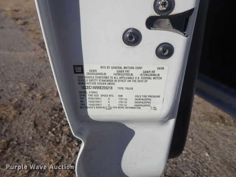 image for item DB7553 2006 Chevrolet Silverado 1500 pickup truck