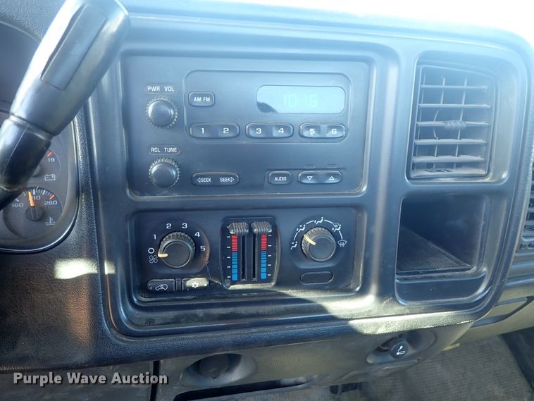 image for item DB7553 2006 Chevrolet Silverado 1500 pickup truck