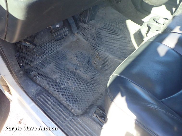 image for item DB7553 2006 Chevrolet Silverado 1500 pickup truck