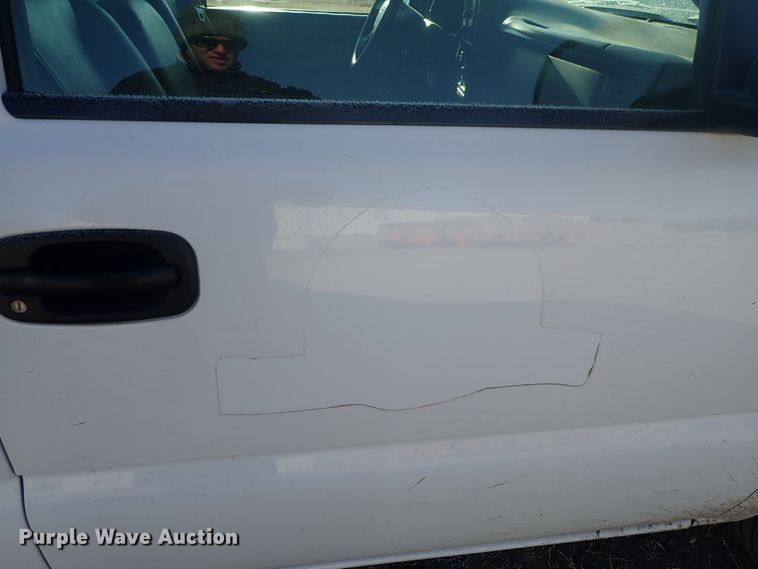 image for item DB7553 2006 Chevrolet Silverado 1500 pickup truck