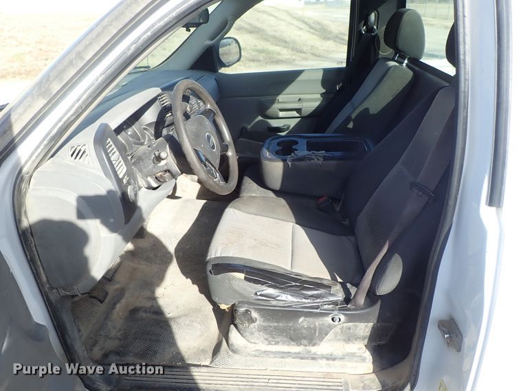 image for item DC3448 2008 Chevrolet Silverado 1500 pickup truck
