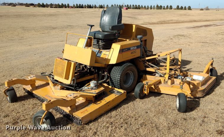 image for item DE1311 Hustler 4600 lawn mower
