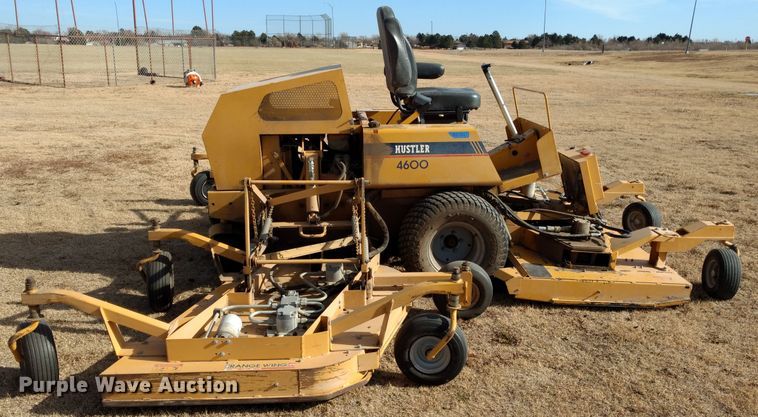 image for item DE1311 Hustler 4600 lawn mower