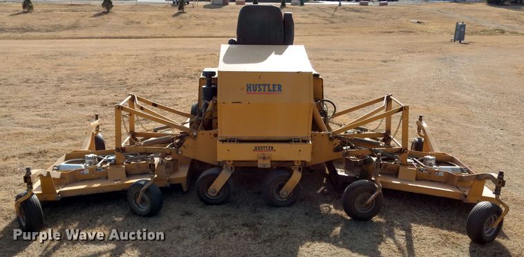 image for item DE1311 Hustler 4600 lawn mower