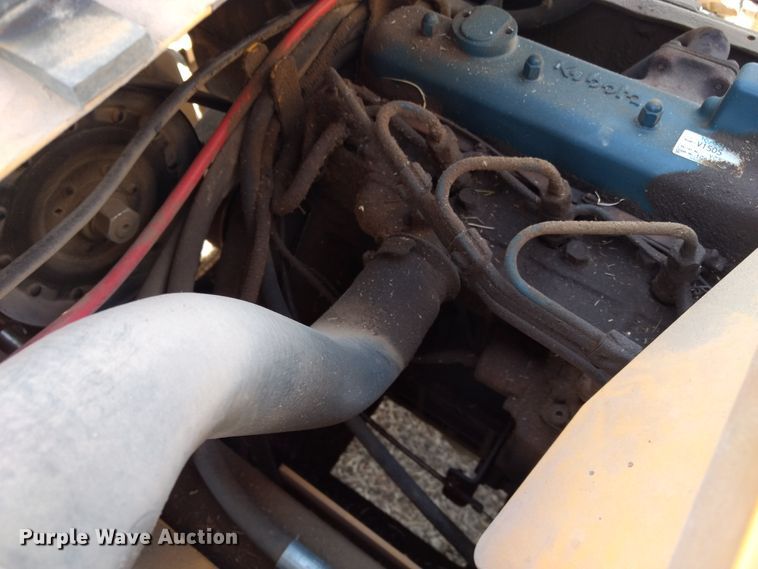 image for item DE1311 Hustler 4600 lawn mower