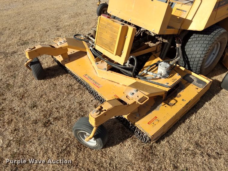 image for item DE1311 Hustler 4600 lawn mower