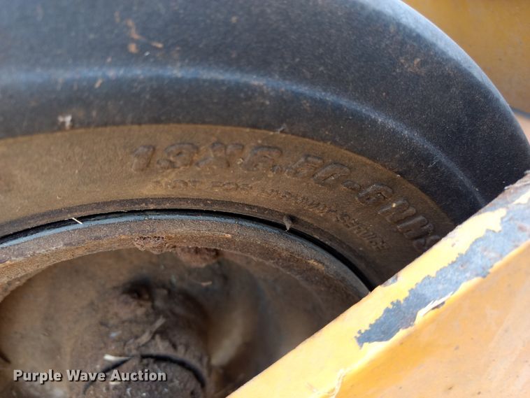 image for item DE1311 Hustler 4600 lawn mower