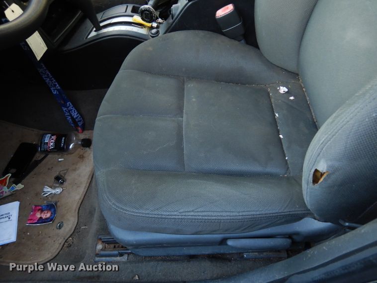 image for item DE4114 2004 Pontiac Grand Prix GT