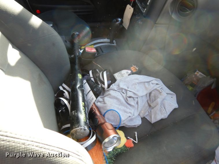 image for item DE4114 2004 Pontiac Grand Prix GT