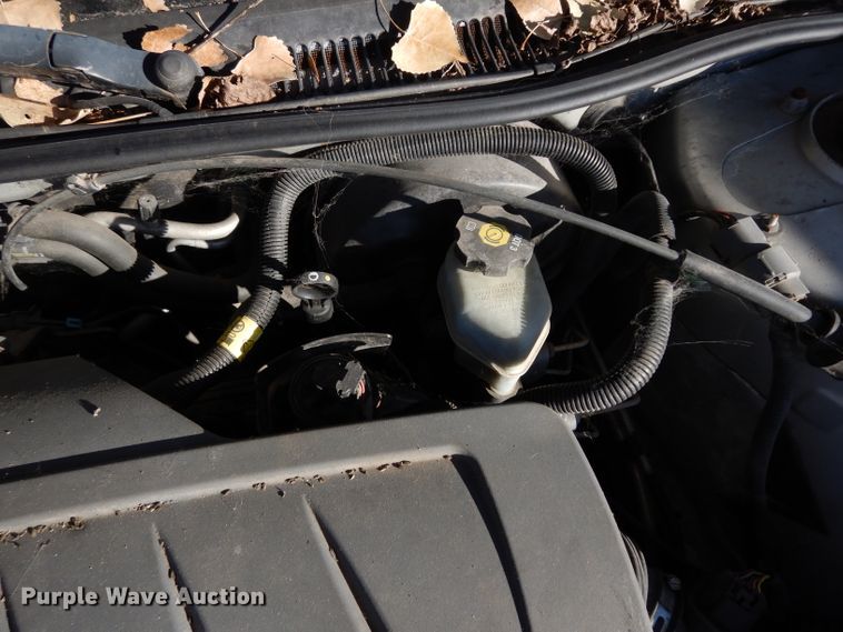 image for item DE4114 2004 Pontiac Grand Prix GT