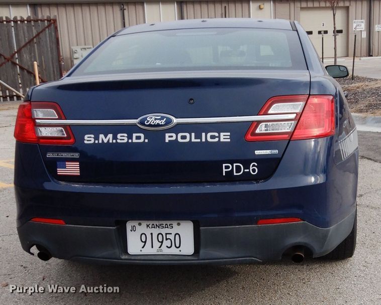 image for item DE4116 2013 Ford Taurus Police