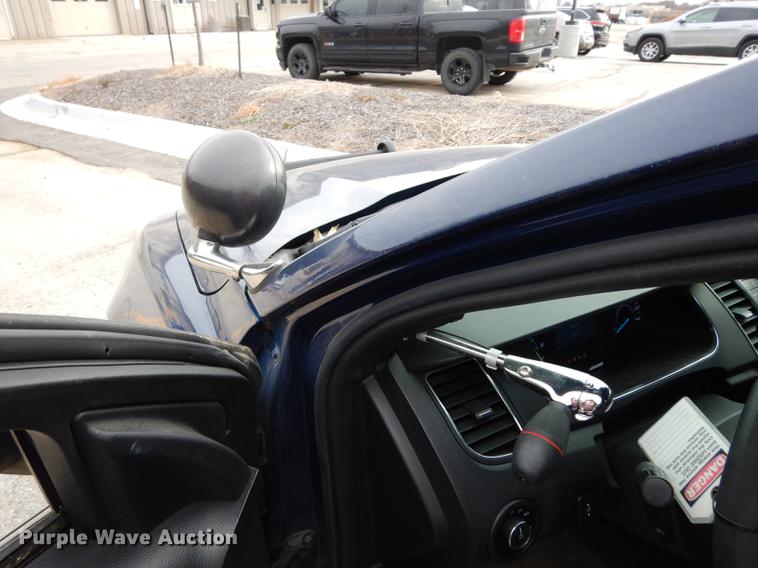 image for item DE4116 2013 Ford Taurus Police