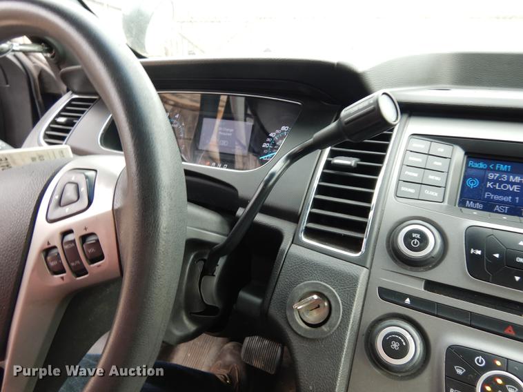 image for item DE4116 2013 Ford Taurus Police
