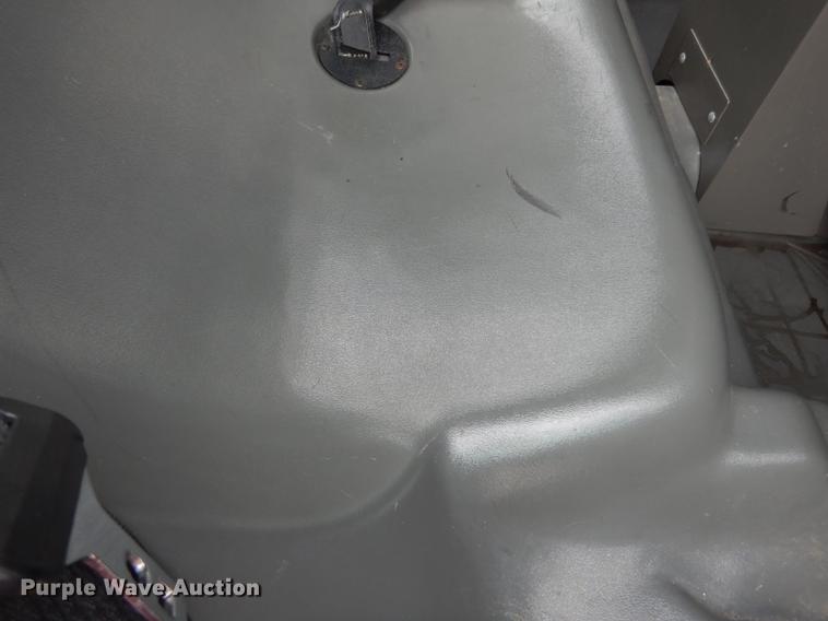 image for item DE4116 2013 Ford Taurus Police