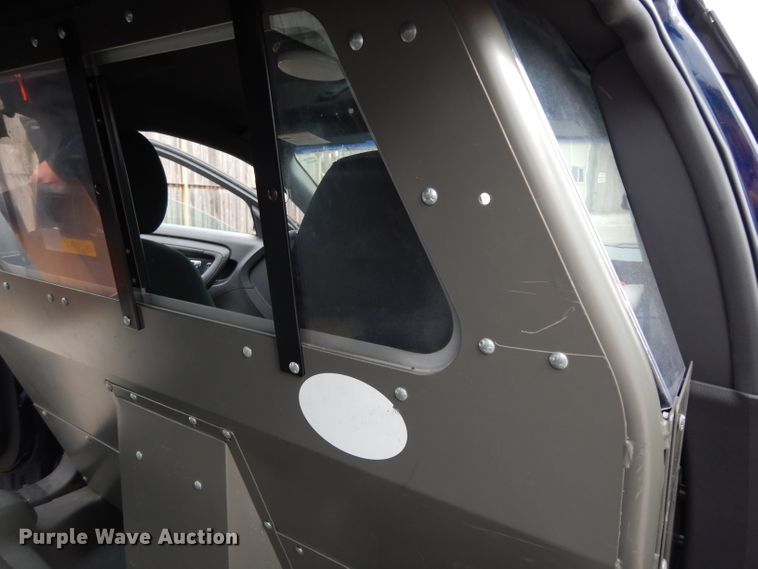 image for item DE4116 2013 Ford Taurus Police