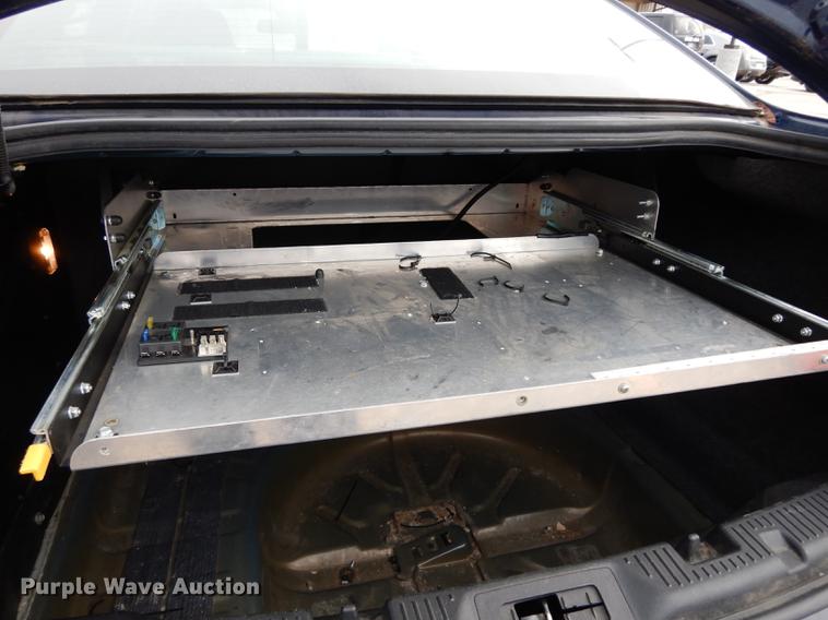 image for item DE4116 2013 Ford Taurus Police