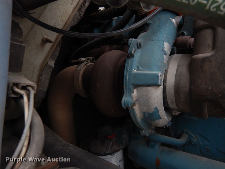 image for item DE4119 1995 International 4900 crane truck