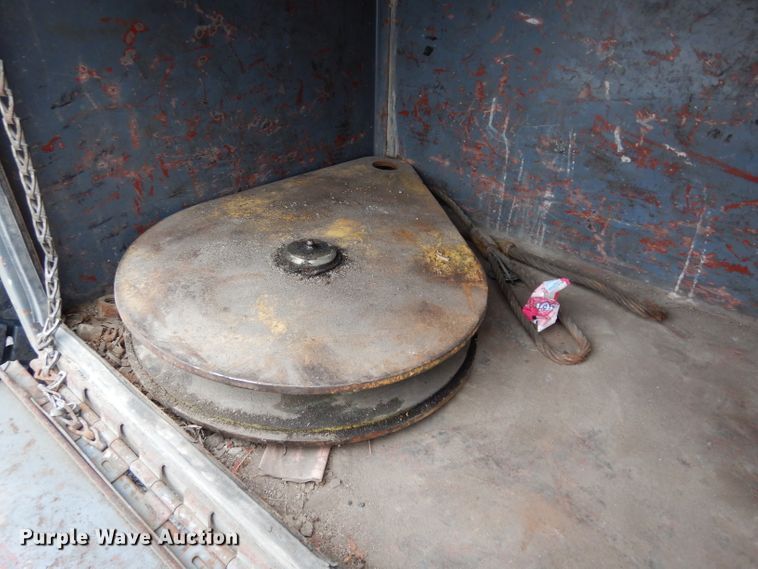 image for item DE4119 1995 International 4900 crane truck