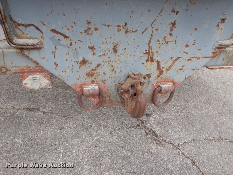 image for item DE4119 1995 International 4900 crane truck