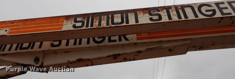 image for item DE4119 1995 International 4900 crane truck