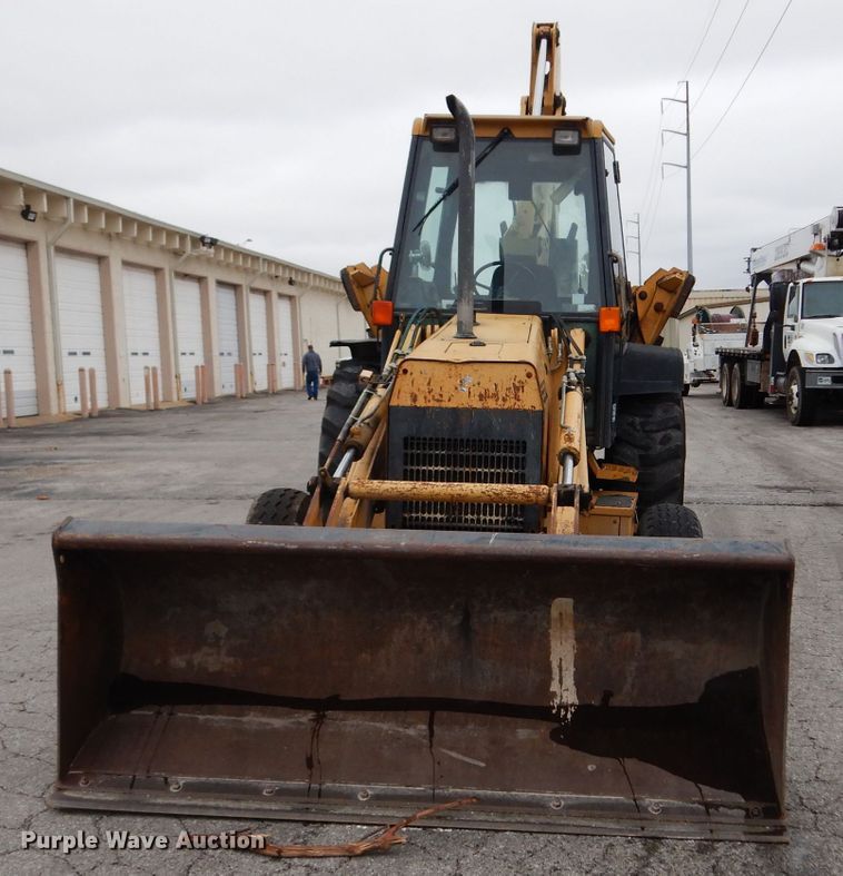 image for item DE4121 Ford 555D backhoe