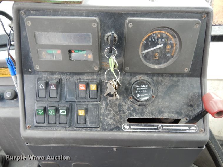 image for item DE4121 Ford 555D backhoe