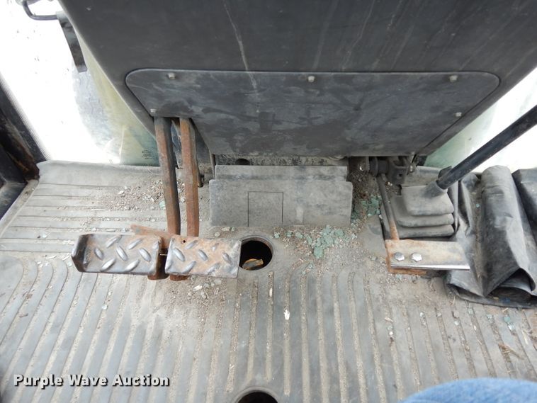 image for item DE4121 Ford 555D backhoe