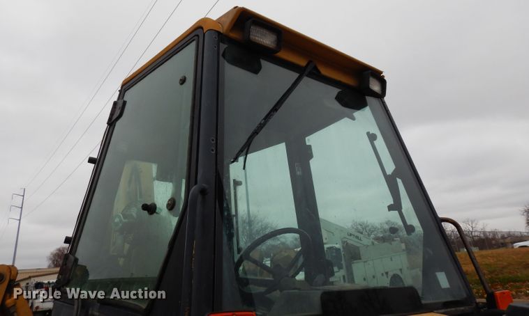 image for item DE4121 Ford 555D backhoe