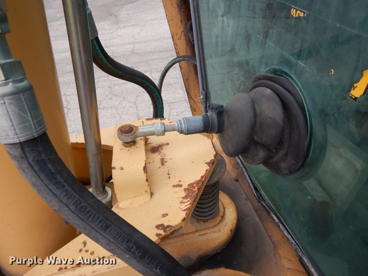 image for item DE4121 Ford 555D backhoe