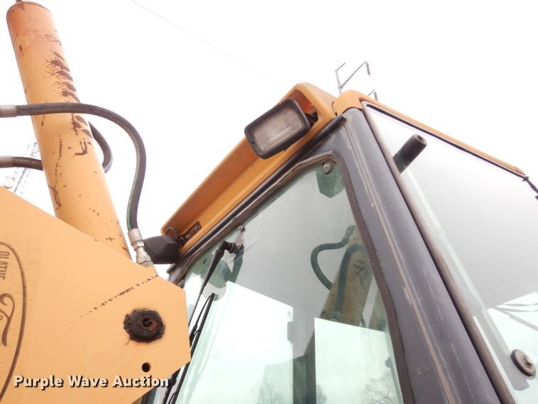 image for item DE4121 Ford 555D backhoe