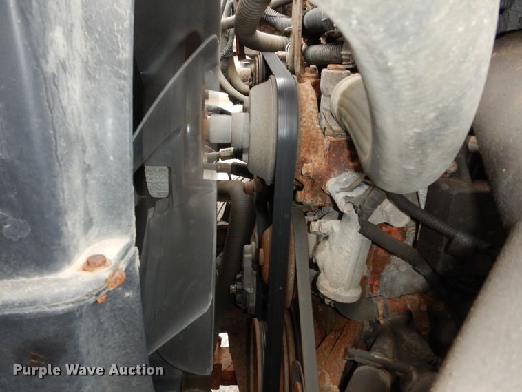 image for item DE4129 2004 GMC 7500 dump truck