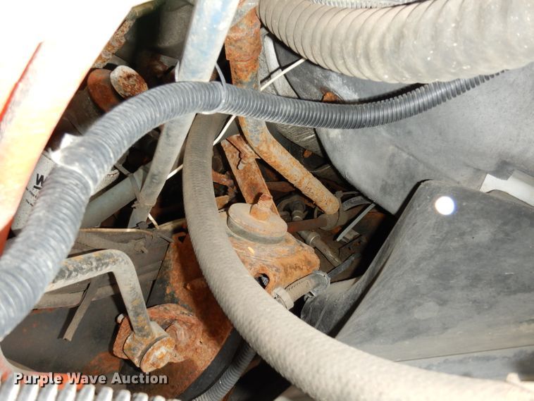 image for item DE4129 2004 GMC 7500 dump truck